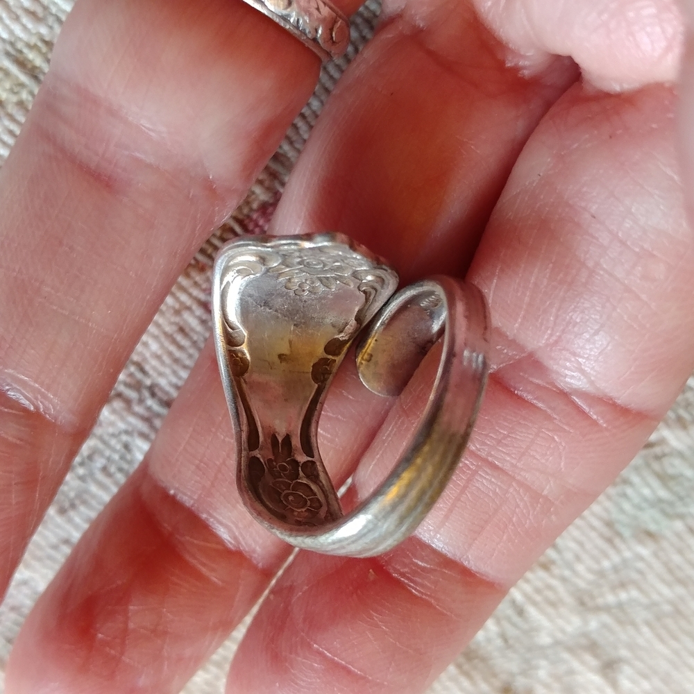 Oneida silver spoon ring - Picture 4 of 5